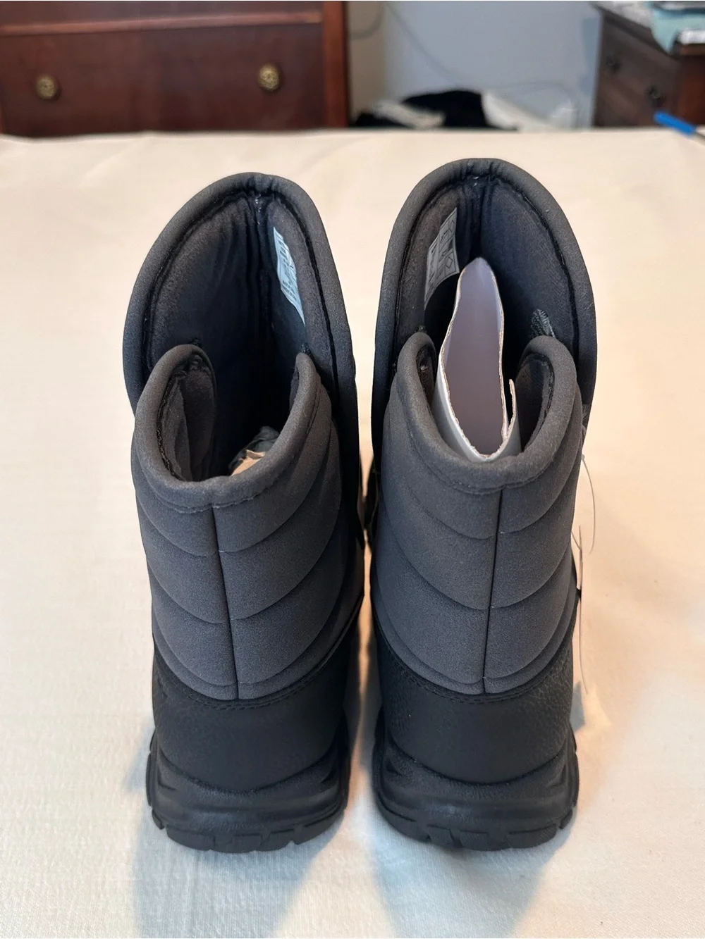 Lands' End Men's Expedition Waterproof Snow Boots in Castle Rock. Size 11. NWT